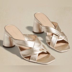 Block Heel Leather Sandal, size 7.5